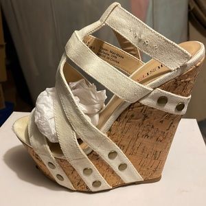 JustFab Luisella wedge